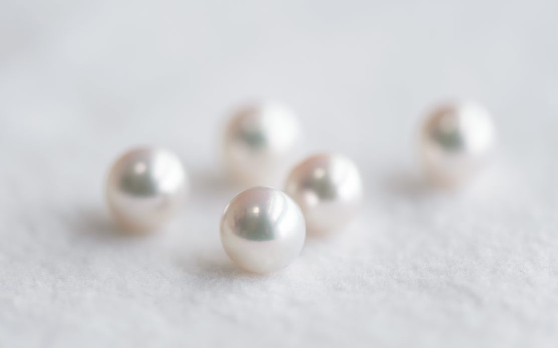 All about pearls：About the brilliance of pearls